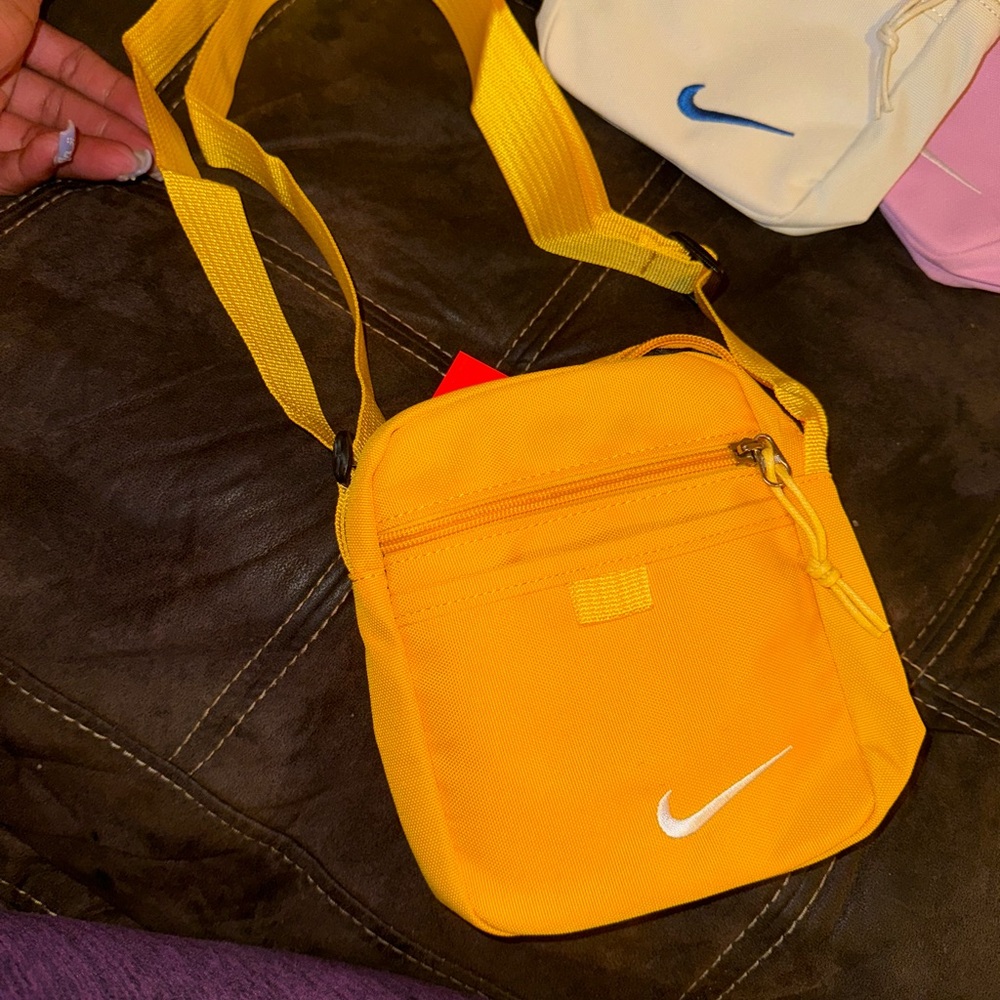 Side sling bag/ crossbody